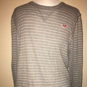 Gray Hollister T-shirt